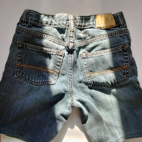Denim shorts - Picture 4 of 4
